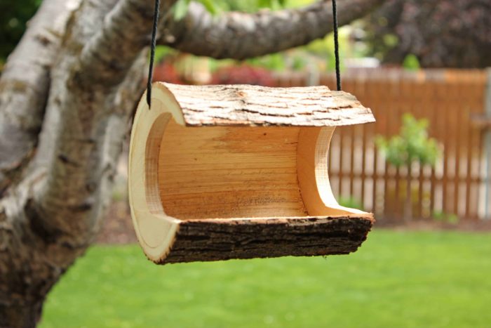 Woodworking plan for two bird houses and two bird feeders