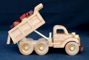 Working dump truck from the Plump'N'Tuff woodworking plan set