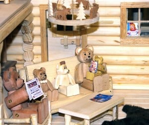 Numerous features in the Bear Family lodge wood plan