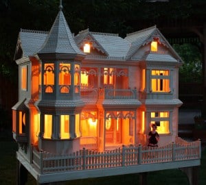 Plans outline everything shown. There are no plans for the interior