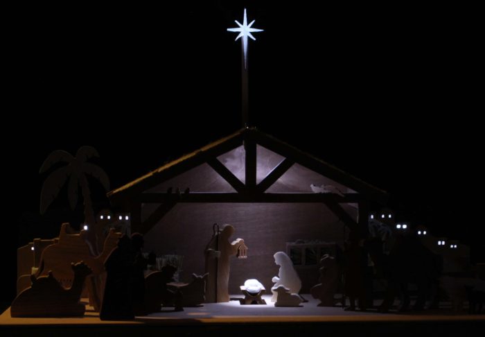 Four LED's light the whole Bethlehem scene