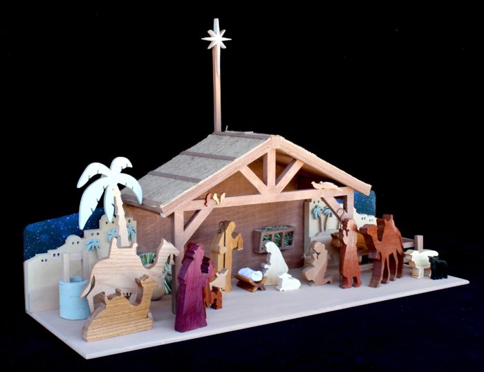 View of nativity, easy to make with a scroll or bandsaw
