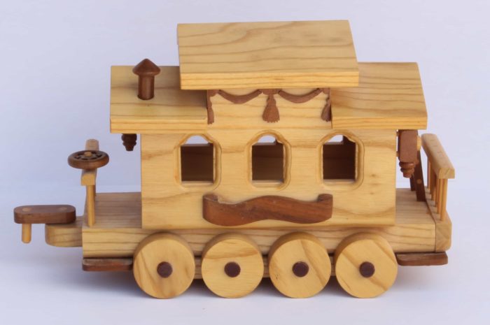 Cabose to the Circus Train woodworking plan