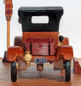 Woodworking plan to build a wood model of a Model T Ford