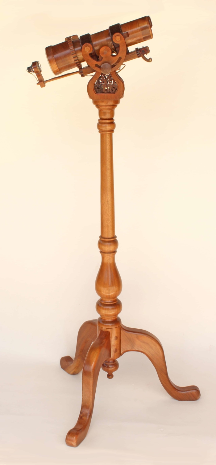 Full view of the Pedestal Kaleidoscope woodworking plan